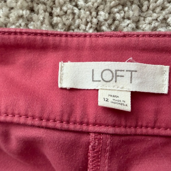 LOFT by Ann Taylor Marisa pants in pink, size 12. - Picture 4 of 6